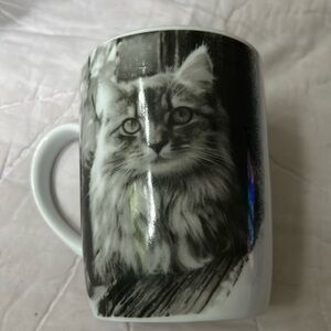 Cat mug- tabby long hair black and white picture